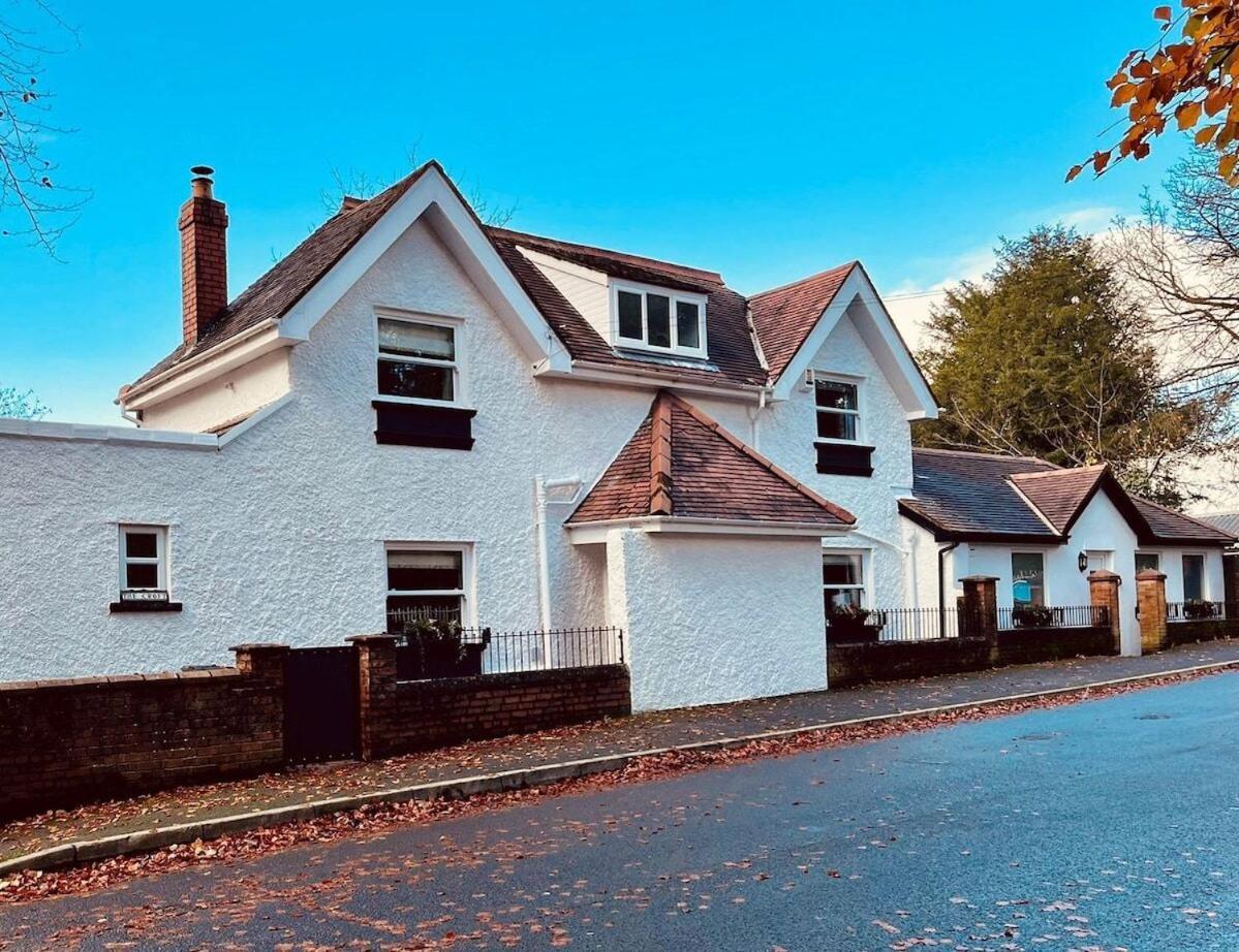 6 - Central Location - Entire House - Free Parking Merthyr Tydfil Eksteriør billede